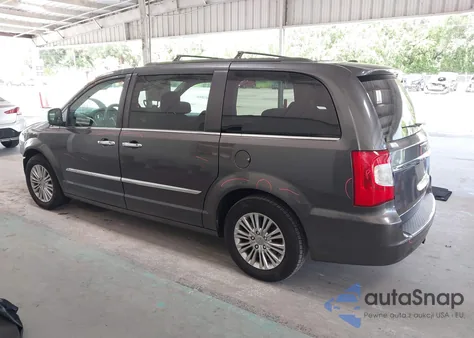 2015 Chrysler Town & Country Touring-L from USA, damaged, VIN 2C4RC1CG9FR674840